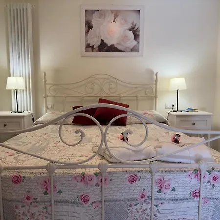 Il Vicolino Konukevi